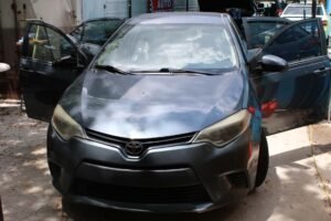 TOYOTA COROLLA 2015